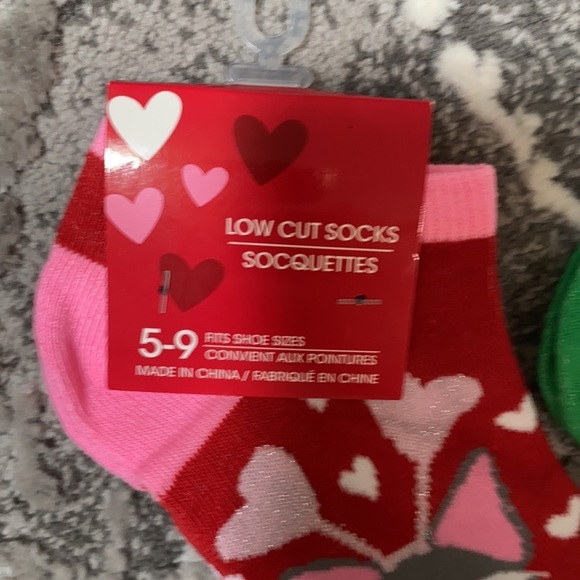 Bundle low cut socks size 5-9 - Picture 2 of 5